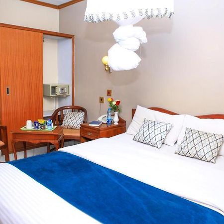 Paris Hotel Nairobi Dış mekan fotoğraf
